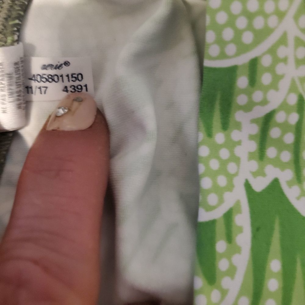 Aerie Green Floral Print Athletic Capris Medium - Picture 5 of 5